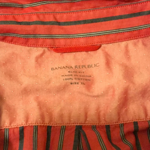 Banana Republic Striped Button Down Shirt in 100% Red Cotton (sz XL) - Picture 6 of 6